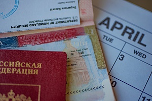 persons visa to apply to top companies that sponsor h1b visas